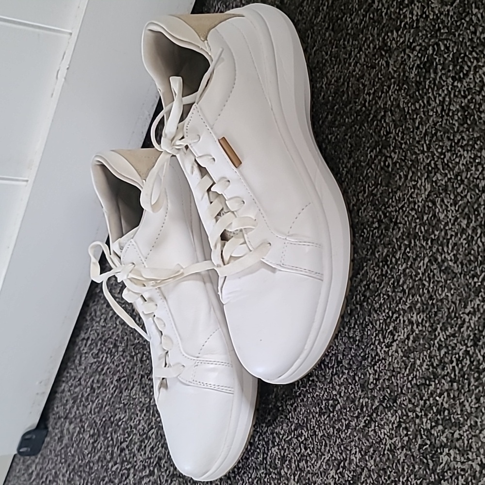 Dr. Scholl's Feel Good Plantar Fasciitis Sneaker